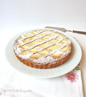 Crostata di ricotta e visciole