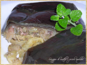 Mattonella di melanzane, alici e capperi