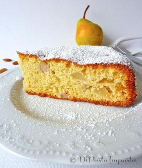 Torta di pere e mandorle light