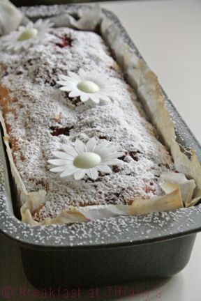 Plumcake con lamponi e latte di mandorle / Raspberries and almond milk plum-cake recipe