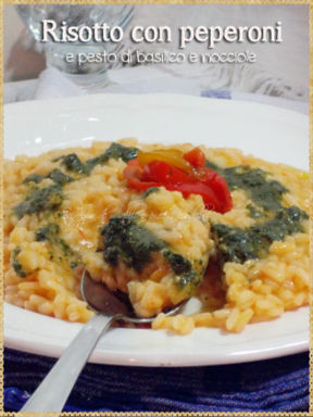 Risotto con peperoni e pesto di basilico e nocciole