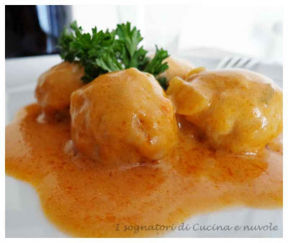 RICETTA POLPETTINE DI TACCHINO E MAIALE IN CREMA SAPORITA