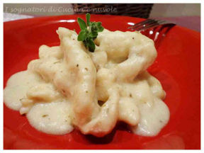 STRACCETTI DI POLLO AL LATTE