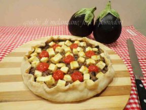 QUICHE DI MELANZANE, FETA E POMODORI