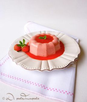 Mousse di fragole con agar- agar... vegana