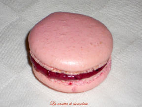 Macarons ai frutti di bosco