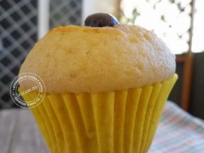 MUFFIN AL LATTE DI MANDORLA