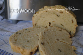 Pane ai Semi di Zucca: I esperimento con la Macchina del Pane