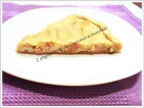 PIZZA DI RICOTTA, PROSCIUTTO DI PRAGA E FIORI DI ZUCCHINA