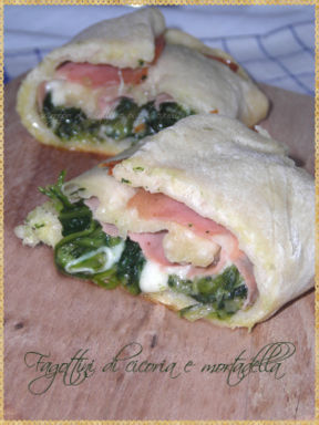 Fagottini di cicoria e mortadella