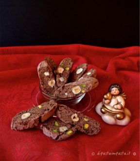 Cantucci (o tozzetti) al cioccolato
