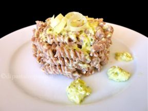 Fusilli di farro integrali con pesto di porro