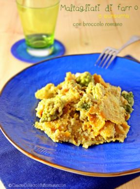 Maltagliati di farro e curcuma con broccolo romano