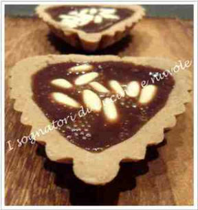 TARTELLETTE CON MIELE AL CIOCCOLATO