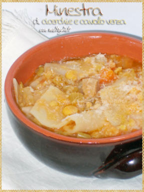 Minestra di cicerchie e cavolo verza con maltagliati