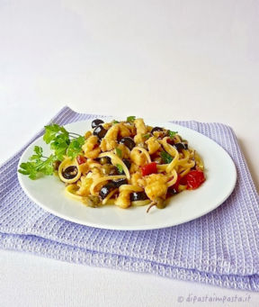 Linguine al ragù di rana pescatrice