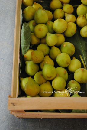 Confettura di Fichi con Mandorle e Vinsanto - Confectionary of Figs with Almonds and Vinsanto