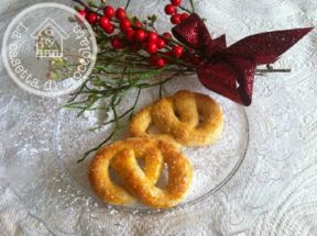 bretzel dolci al burro e mandorle