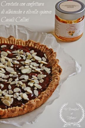 Crostata con confettura di albicocche e olivello spinoso Casali Cellini / Tart with apricot and sea buckthorn quality jam by Casali Cellini