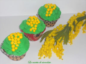 Cupcakes mimose e tanti auguri