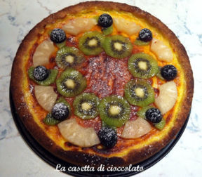 Crostata alla crema cotta e cuore di ananas