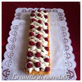 Crostata crema al cioccolato bianco e lamponi