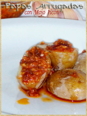 Papas Arrugadas con Mojo Picón Patate “Rugose” con Salsa Piccante