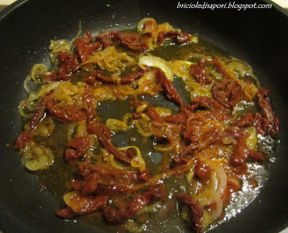 Bistecchine di Angus al Brandy con pomodorini secchi
