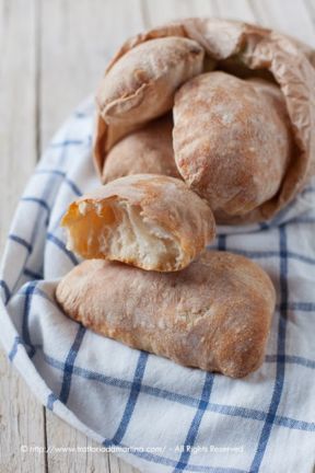 Ciabatta di Piergiorgio Giorilli con metodo indiretto e biga di 20/24 ore