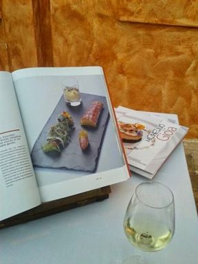 Presentazione del libro "Tradizioni Contemporanee" di Michelino Gioia
