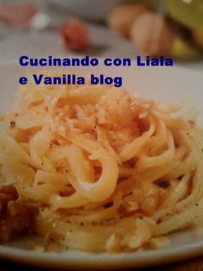 Primi Piatti:  Spaghetti con noci e pangrattato