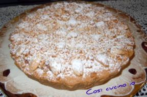 Crostata di amaretti e mandorle