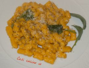 Gnocchetti di zucca e ricotta al burro fuso e salvia