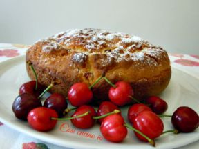 Torta semplice alle ciliegie, ricetta casalinga