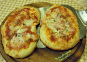 Pizza alle cipolle