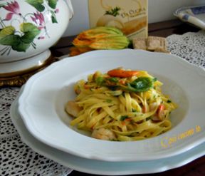 Tagliolini capesante e fiori di zucca con burro di cacao