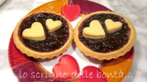 CROSTATA CON CIOCCOLATO E MARMELLATA DI PERE