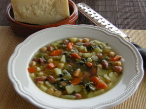 Minestrone con legumi