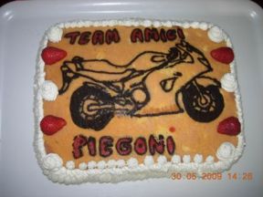 Torta dedicata agli amanti della moto