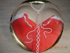 Torta cuore sexy do Costanza