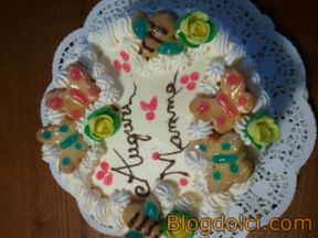 Torta di compleanno per la mamma di Linda