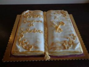 Torta libro Cresima