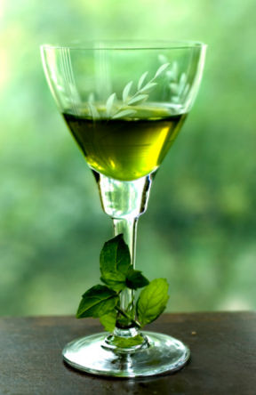 Liquore alla menta fatto in casa