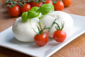 Panini di mozzarella e pomodoro