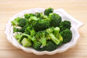 Broccoli gratinati light, ricetta per Natale