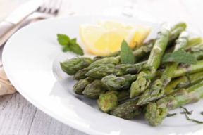 Insalata di asparagi e gamberi