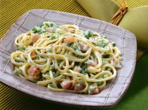 Linguine in verde e rosa