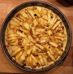 Torta di mele e mandorle - Ricette di Sardegna