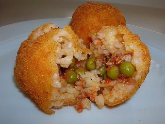 La ricetta degli Arancini Di Riso Alla Napoletana - Palle di riso