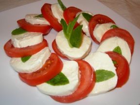 Caprese con pomodori e mozzarella di bufala